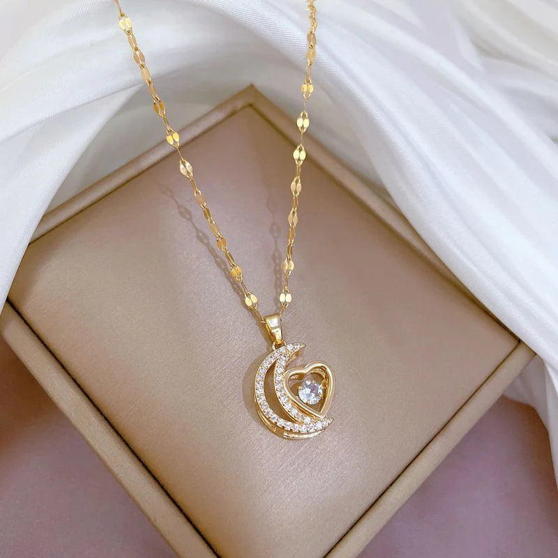 Collier preuve d'amour en cœur et croissant de lune