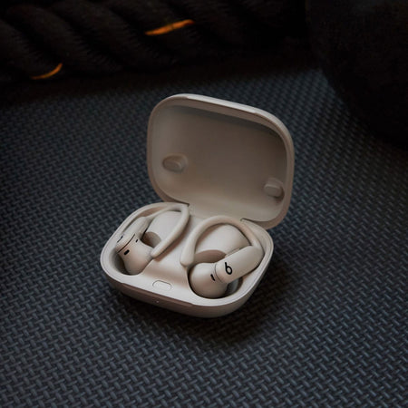 Beats Powerbeats Pro 2 – Écouteurs Sport Sans Fil • Autonomie 15h • Étanchéité IPX7
