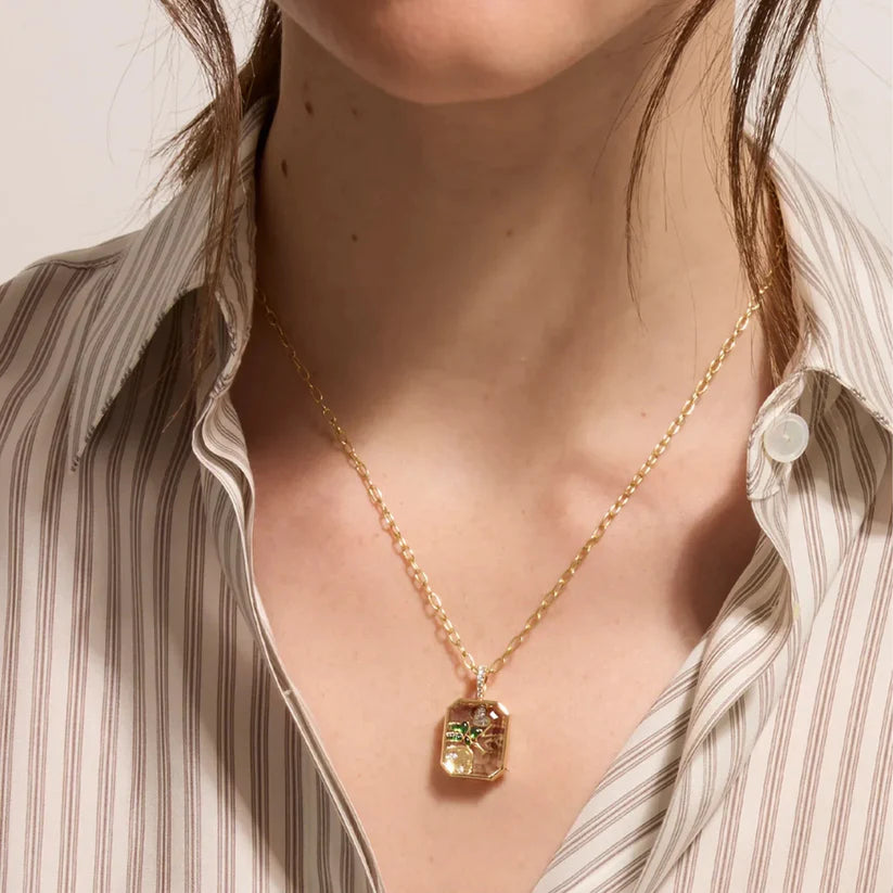 💎 Collier Charme — Portez une histoire, pas seulement un bijou