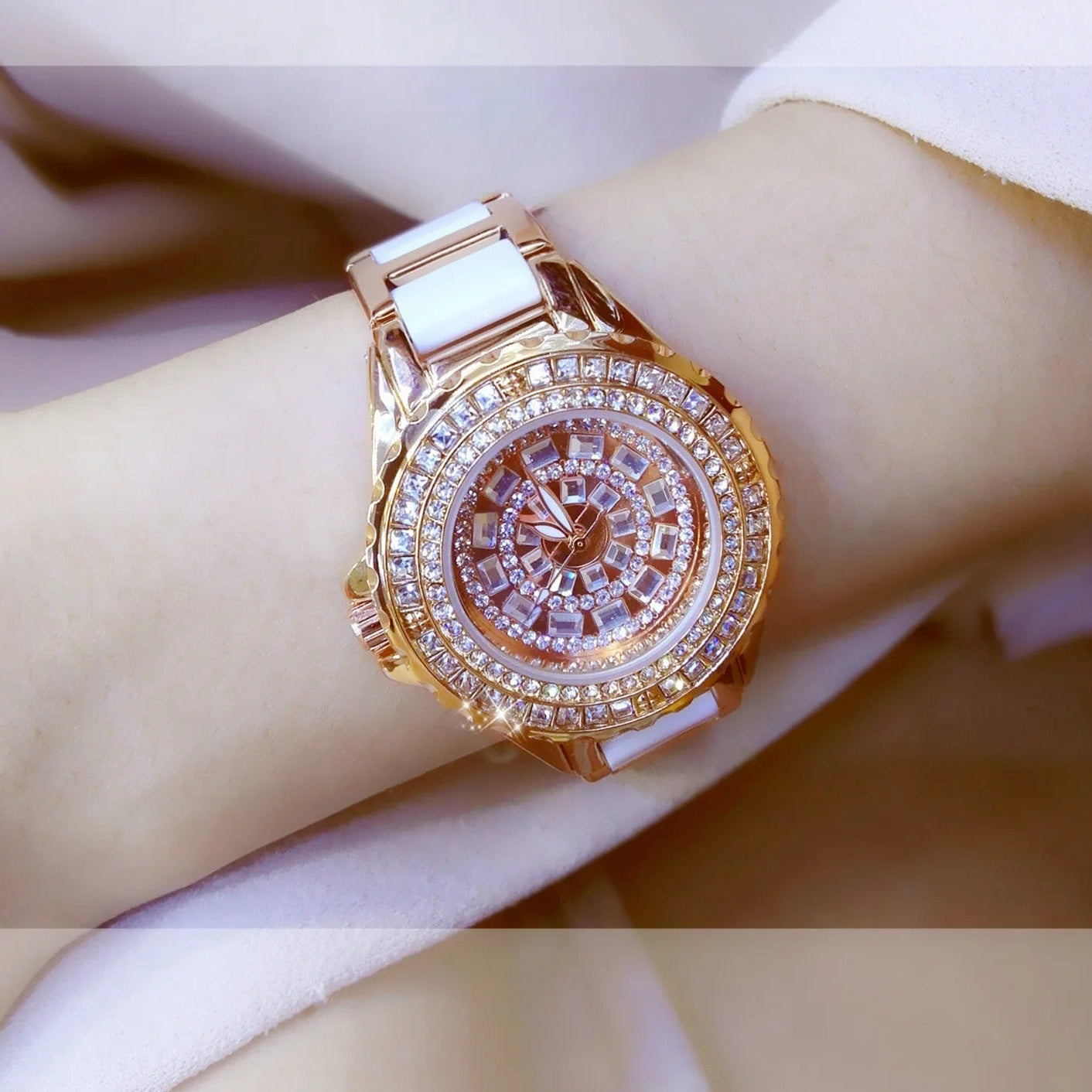 Montre Femme Diamant Superbe - L'élégance à l'état pur